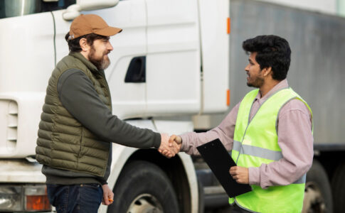 Comment choisir un spécialiste du transport de palettes et de marchandises ?
