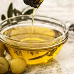 En savoir plus sur l'huile d'olive artisanale